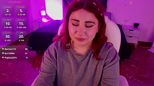 Онлайн чат XXX littlee_red