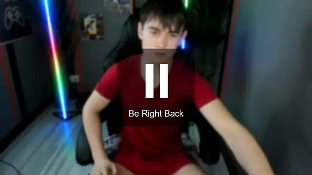 دردشة AlejandroEllias الجنسية المباشرة