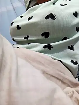 Taisa_islam's Webcam Show