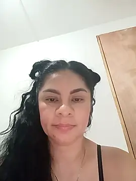 luna_pinky's Live XXX Chat