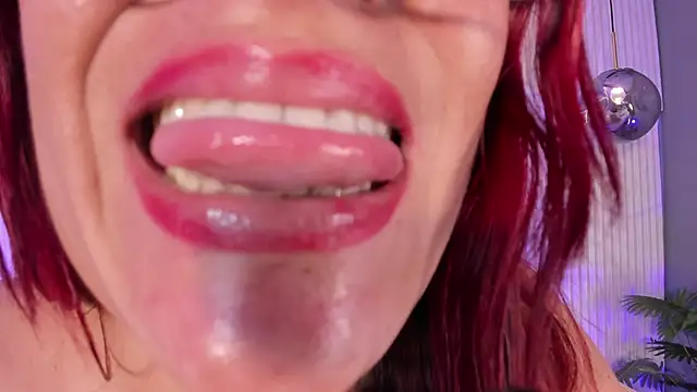 naughty_flower18 Live XXX-chat