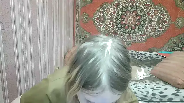 แชท XXX สดของ Kathlyn__Heath