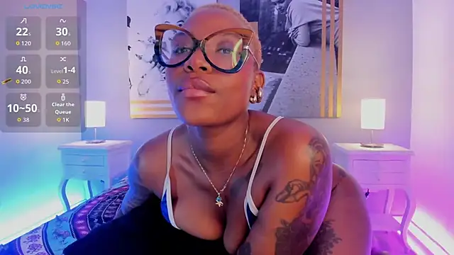 KenyaMystic Chat XXX in diretta