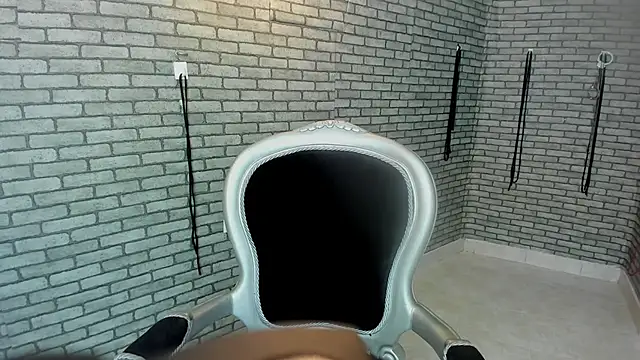 Briana_24 Live XXX-chat