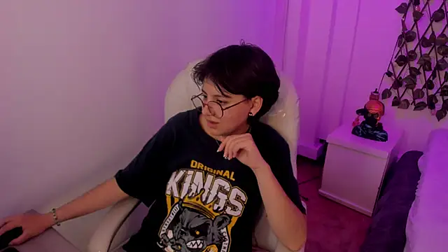 Nathaly_ds: онлайн-секс-чат