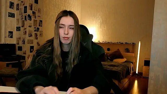 yourrdanceteacher Adlı Modelin Canlı XXX Sohbeti