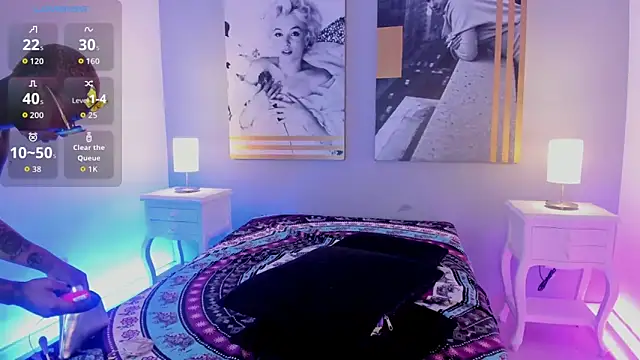 XXX chat uživo modela KenyaMystic