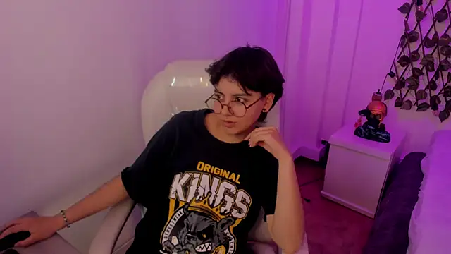 Nathaly_ds élő XXX-chatje