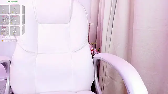 Chatroom XXX en direct de GianinaLewis