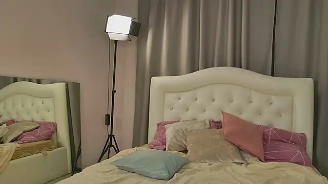 Živý XXX chat Mikka_Blush