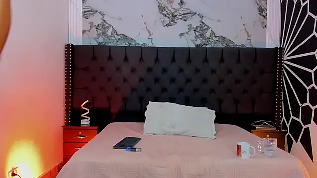 دردشة Agathaargent_ الجنسية المباشرة