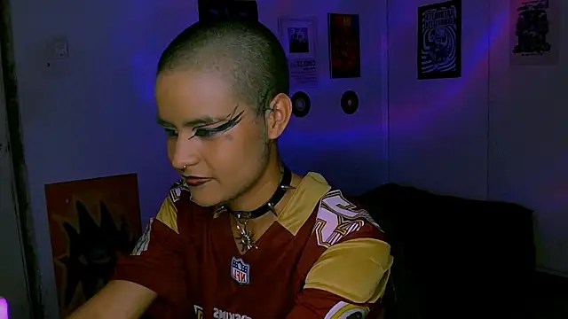 Živý XXX chat alex_one888