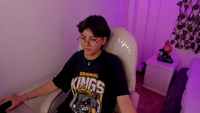 Chatroom XXX en direct de Nathaly_ds