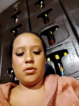 Chatroom XXX en direct de You-sexy-starr