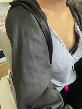 Mina048 라이브 XXX 채팅