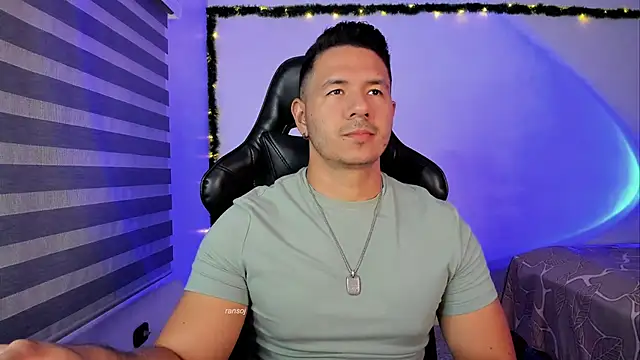 ransoj live XXX chat