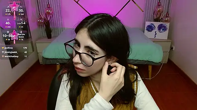 Онлайн чат XXX LenaRoses