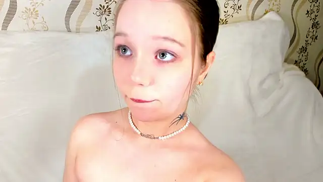 MelMooon 라이브 XXX 채팅