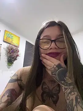 KoraSweett Chat XXX live