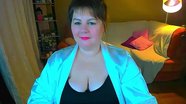 Онлайн чат XXX CrystaalStaar