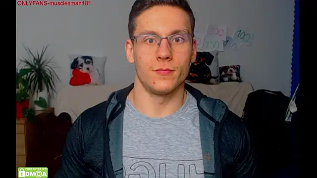 ZeinMiracles 即時 XXX 聊天