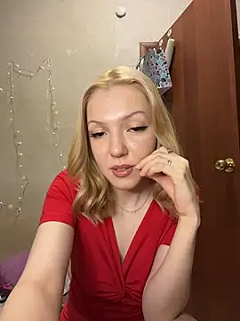 AlexandraXKitty Adlı Modelin Canlı XXX Sohbeti