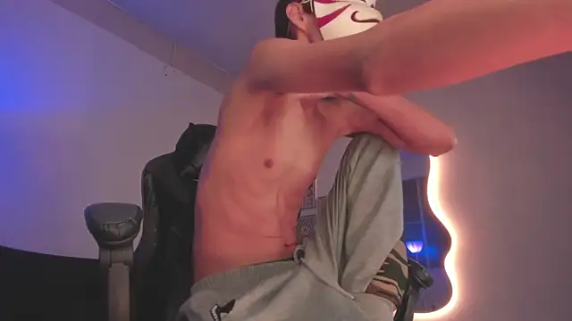 Senpai_Lover élő XXX-chatje