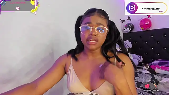 july_smith09: απευθείας συνομιλία ΧΧΧ