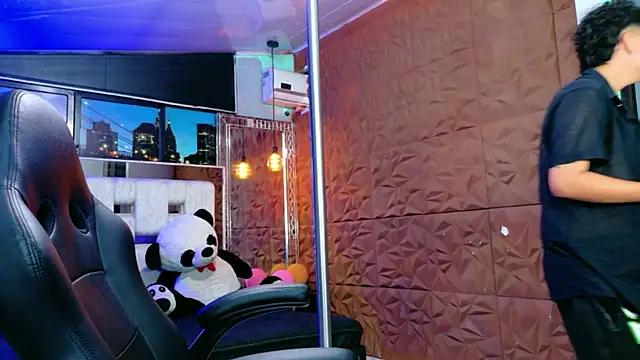 Chat XXX en directo de lunabustygirl