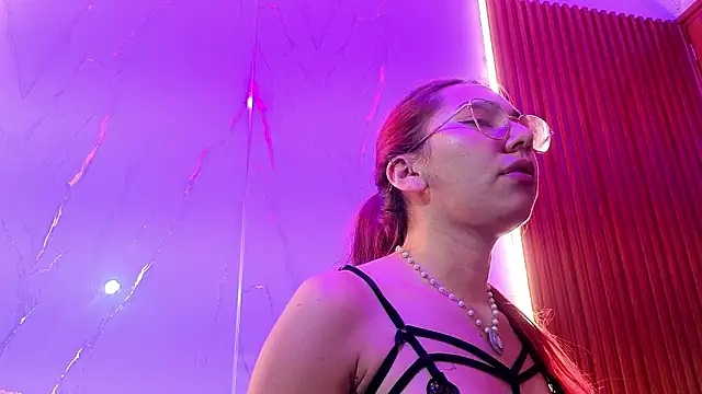 Онлайн чат XXX scarlettvg