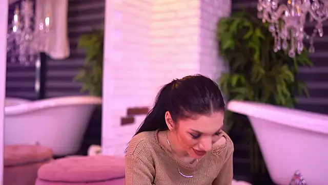 دردشة NyssaSky الجنسية المباشرة