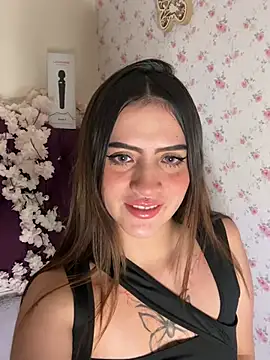 LunaaBlossom 라이브 XXX 채팅