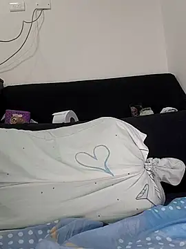 Chat XXX ao vivo de estrella_tasty