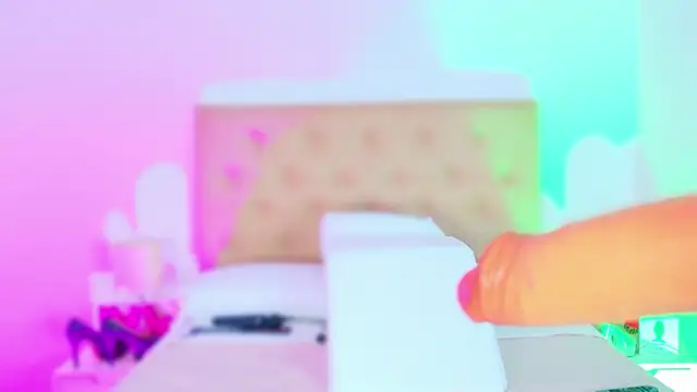 CharlootteEvans: онлайн-секс-чат