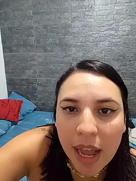 Онлайн чат XXX LizzRouse