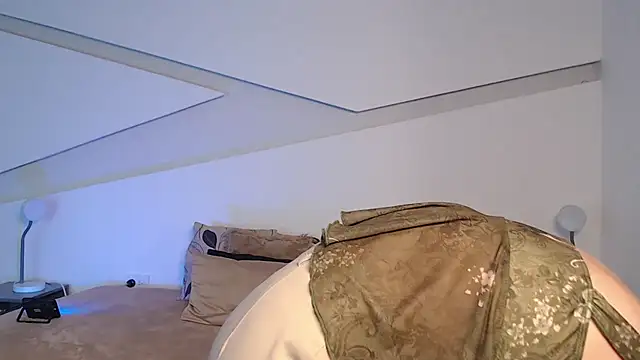 แชท XXX สดของ hot_little_bunny