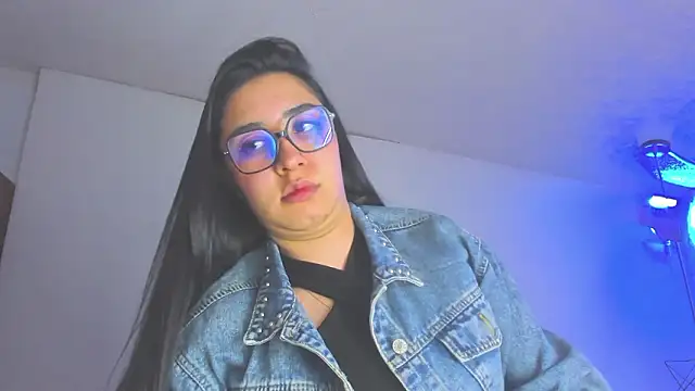 XXX chat uživo modela sayumi_dirty