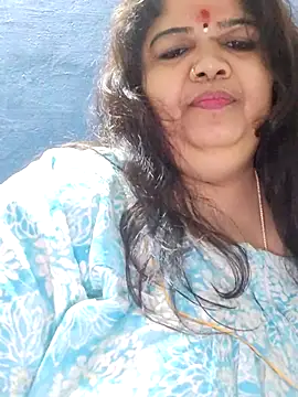 tamilthanushri's Live XXX Chat