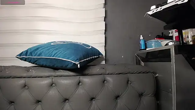 dirty_27cms' Live XXX Chat