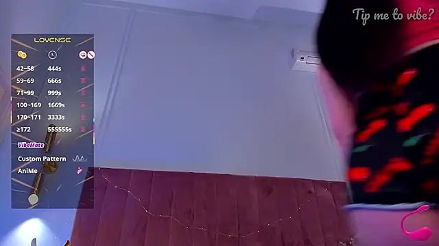 Mayzzie Live XXX-chat