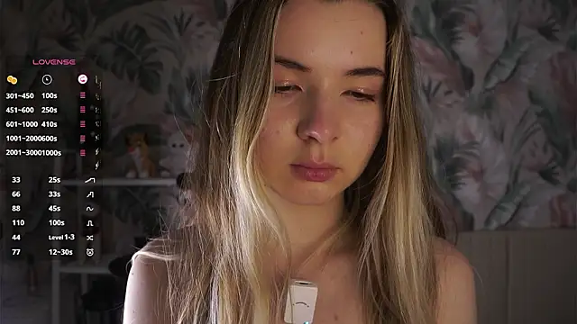 MarlinVarian's Live XXX Chat