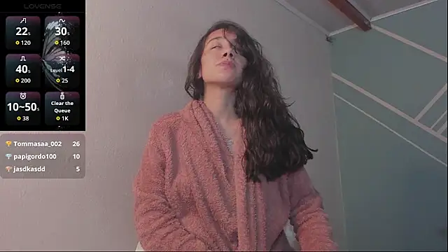 Lucy-Bluesea – Naživo XXX chat