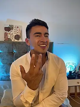 Онлайн чат XXX Chris_Clarck