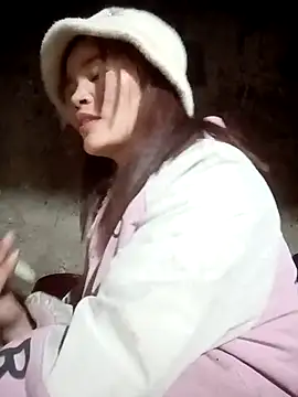 nangmo's Webcam Show