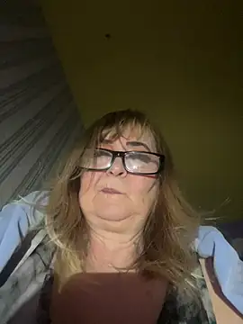 Irina2909@xh webcam show