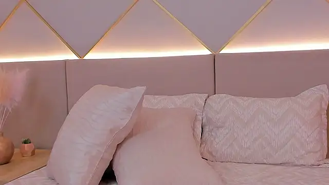 SophieeMills: απευθείας συνομιλία ΧΧΧ