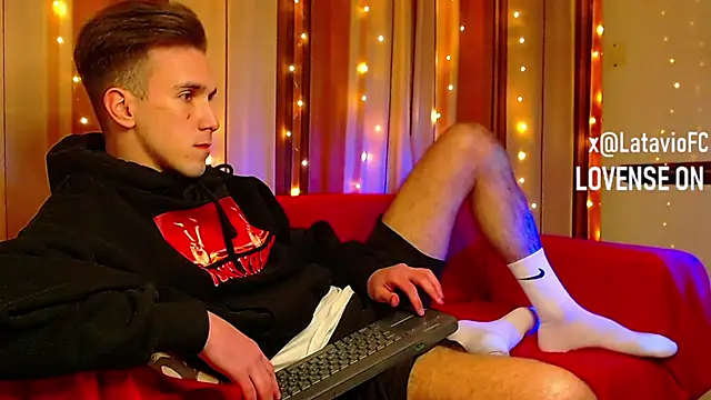 Онлайн чат XXX Midnighter_