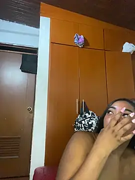 Онлайн чат XXX MonicaSex_