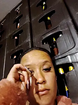 Chat XXX en directo de You-sexy-starr