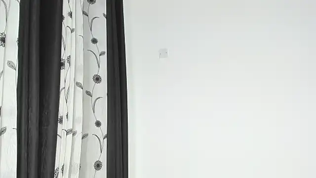 دردشة CREAMY_BUBBLEGUM الجنسية المباشرة